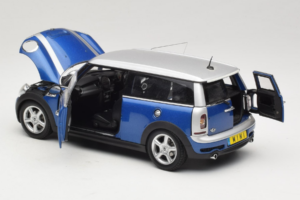 Mini Cooper S Clubman R55 Син & Сребрист Kyosho 1:18 80430421048 Метал — снимка 5 от 8