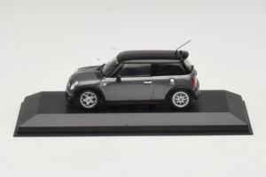 Mini Cooper S Grey Metallic Minichamps 1:43 80420148551-R1 Метал