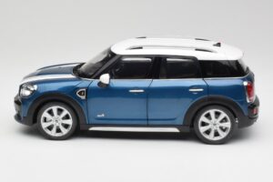 Mini Countryman F60 Island Син & Бял Kyosho 1:18 80432447940 Метал — снимка 4 от 8