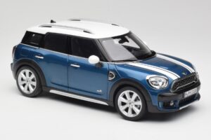 Mini Countryman F60 Island Син & Бял Kyosho 1:18 80432447940 Метал — снимка 6 от 8