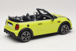 Mini JCW Cabrio F57 Zesty Yellow C5H Otto 1:18 OT1303 Смола — снимка 2 от 6