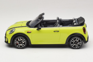 Mini JCW Cabrio F57 Zesty Yellow C5H Otto 1:18 OT1303 Смола — снимка 3 от 6