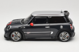 Mini John Cooper Works GP2 R56 Thunder Grey Otto 1:18 OT497 Смола — снимка 3 от 6