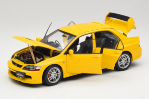 Mitsubishi Lancer Evolution IX GSR Жълт AUTOart 1:18 77192 Метал — снимка 2 от 8