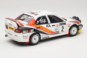 Mitsubishi Carisma GT Group N2 R. Burns / R. Reid RAC Rally 1997 Бял Otto 1:18 OT1192 Смола — снимка 2 от 6
