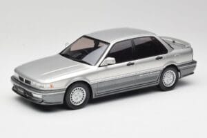 Mitsubishi Galant VR-4 Сребрист IXO 1:18 18CMC191 Метал