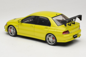 Mitsubishi Lancer Evo VII Mustard Yellow AUTOart 1:18 77166 Метал — снимка 5 от 8