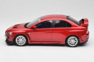 Mitsubishi Lancer Evo X FQ 400 Червен Otto 1:18 OT1084 Смола — снимка 4 от 6