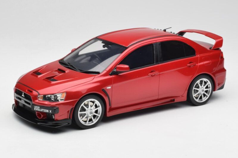 Mitsubishi Lancer Evo X FQ 400 Червен Otto 1:18 OT1084 Смола