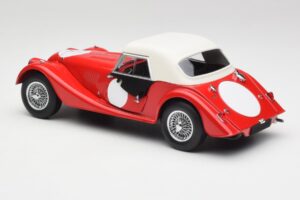 Morgan 4/4 Plus Competition Hardtop Червен Kyosho 1:18 08114R Метал — снимка 7 от 8