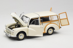 Morris Minor Traveller Бял Minichamps 1:18 150137010 Метал — снимка 2 от 9