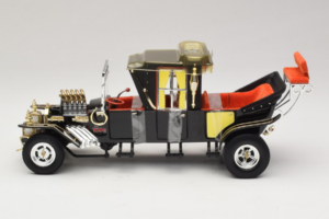 Munsters Koach Черен ERTL 1:18 33036 Метал — снимка 3 от 6