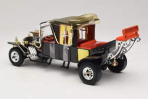 Munsters Koach Черен ERTL 1:18 33036 Метал — снимка 5 от 6