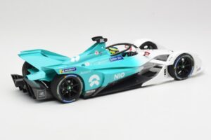 NIO 004 Team NIO #8 T. Dillmann Formula E Season 5 2019 Minichamps 1:18 114180008 Метал — снимка 2 от 6