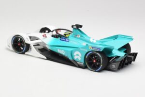 NIO 004 Team NIO #8 T. Dillmann Formula E Season 5 2019 Minichamps 1:18 114180008 Метал — снимка 5 от 6