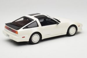 Nissan 300ZX Turbo Z31 Shiro Edition White Pearl Otto 1:18 OT1181 Смола — снимка 2 от 6