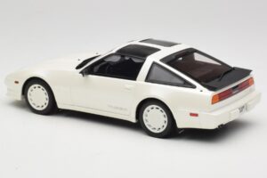 Nissan 300ZX Turbo Z31 Shiro Edition White Pearl Otto 1:18 OT1181 Смола — снимка 5 от 6