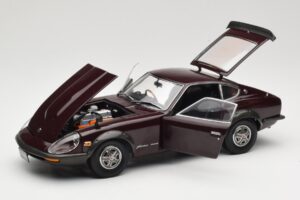 Nissan Fairlady 240Z-G S30 Бордо Kyosho 1:18 08212M Метал — снимка 2 от 8