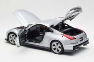 Nissan Fairlady Z Z34 NISMO Type 380RS Сребрист AUTOart 1:18 77401 Метал — снимка 5 от 8