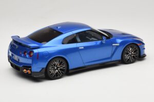 Nissan GT-R R35 Skyline Edition Bayside Blue GT Spirit 1:18 GT521 Смола — снимка 2 от 6