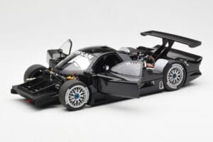 Nissan R390 GT1 #0 24 Hours of Le Mans 1998 AUTOart 1:18 89878 Метал — снимка 2 от 8