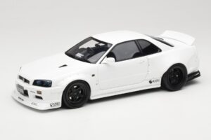 Nissan Skyline GT-R BNR34 by KRC Pearl White Otto 1:18 OT1135 Смола