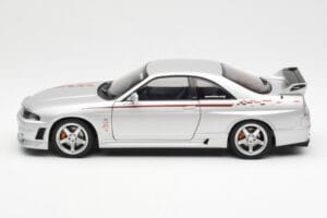 Nissan Skyline GT-R R33 R-Tune Сребрист AUTOart 1:18 77326 Метал — снимка 4 от 8
