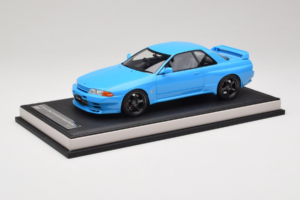 Nissan Skyline GT-R R32 Customized Version Син MotorHelix 1:18 MH029CB Смола — снимка 2 от 7
