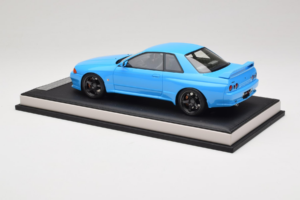 Nissan Skyline GT-R R32 Customized Version Син MotorHelix 1:18 MH029CB Смола — снимка 5 от 7