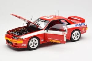 Nissan Skyline GT-R R32 #1 J. Richards / M. Skaife Bathurst 1000 Winner 1992 AUTOart 1:18 89279 Метал — снимка 2 от 8