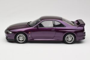 Nissan Skyline GT-R R33 V-Spec Midnight Purple Otto 1:18 OT1138 Смола — снимка 3 от 6