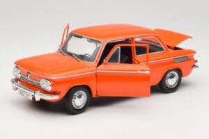 NSU 1000 TT Оранжев Revell 1:18 08884 Метал — снимка 2 от 8