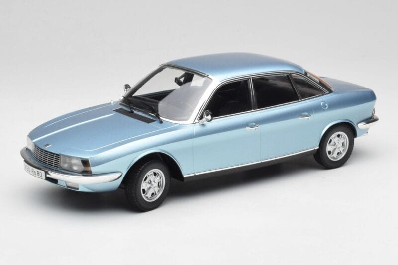 NSU Ro80 Син Metallic Minichamps 1:18 151015400 Метал