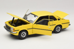 Opel Ascona B SR Жълт Надраскана Предна Част Sun Star 1:18 5384 Метал — снимка 2 от 9