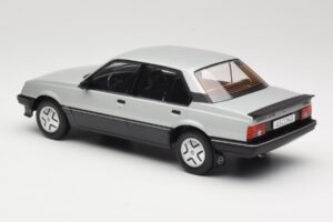 Opel Ascona C SR Сребрист MCG 1:18 MCG18460 Метал — снимка 5 от 6