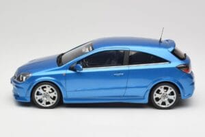 Opel Astra H OPC Arden Blue Otto 1:18 OT473 Смола — снимка 3 от 6