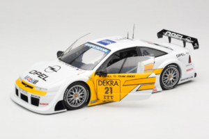 Opel Calibra V6 #21 N. Amorim DTM 1995 UT Models 1:18 180954221 Метал — снимка 2 от 8