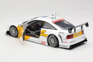 Opel Calibra V6 #21 N. Amorim DTM 1995 UT Models 1:18 180954221 Метал — снимка 5 от 8