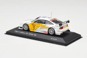 Opel Calibra V6 #21 J. Amorim DTM 1995 Minichamps 1:43 430854121 Метал — снимка 3 от 4