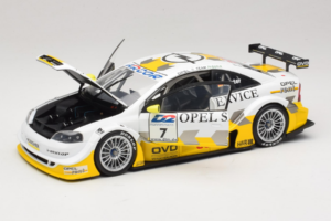 Opel Astra V8 Coupe #7 M. Reuter DTM 2000 Action 1:18 AC8004807 Метал — снимка 2 от 8