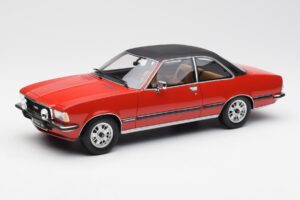 Opel Commodore B GS/E Червен Otto 1:18 OT159 Смола