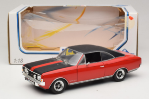 Opel Commodore GS/E Червен Revell 1:18 08826 Метал — снимка 8 от 8