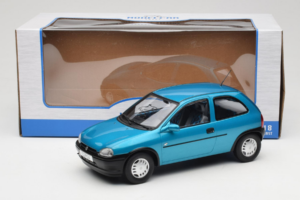 Opel Corsa B Blue Metallic MCG 1:18 MCG18514 Метал — снимка 6 от 6