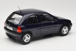 Opel Corsa B Dark Blue Metallic MCG 1:18 MCG18905 Метал — снимка 2 от 6