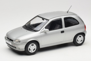 Opel Corsa B Grey Metallic MCG 1:18 MCG18515 Метал