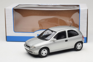 Opel Corsa B Grey Metallic MCG 1:18 MCG18515 Метал — снимка 6 от 6