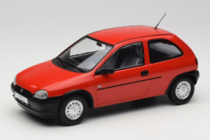 Opel Corsa B Червен MCG 1:18 MCG18513 Метал