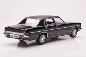 Opel Diplomat V8 Черен Norev 1:18 183687 Метал — снимка 2 от 6