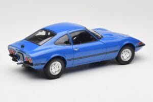 Opel GT/J Синьо Minichamps 1:18 180049023 Метал — снимка 3 от 8
