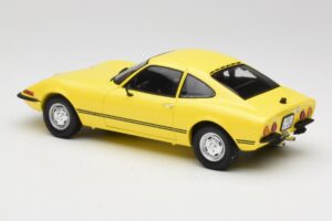 Opel GT/J Жълт Minichamps 1:18 180049021 Метал — снимка 7 от 8